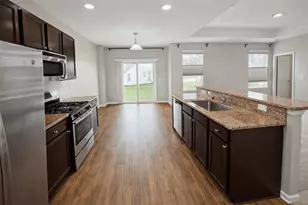 8248 Stamford Rd, Ypsilanti, MI 48198 - Photo 3