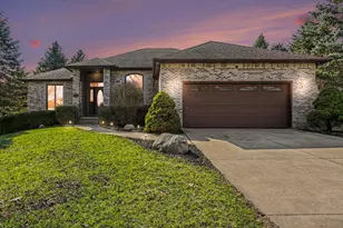 52 E Acacia Blvd, Battle Creek, MI 49015 - Photo 1