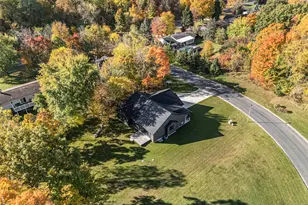 8060 Hunters Crossing, Kalamazoo, MI 49009 - Photo 27