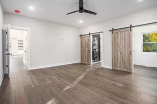 8060 Hunters Crossing, Kalamazoo, MI 49009 - Photo 11