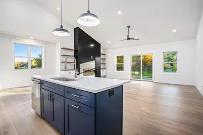 8060 Hunters Crossing, Kalamazoo, MI 49009 - Photo 7