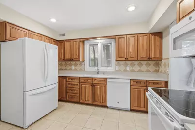 5880 Manorwood Drive, Kalamazoo, MI 49009 - Photo 13