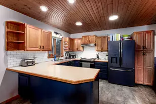 904 60th St SE, Grand Rapids, MI 49508 - Photo 11