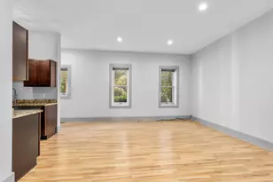 44 Lafayette Ave NE, Grand Rapids, MI 49503 - Photo 7