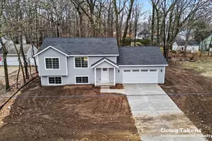 4764 Potter Ave SE, Kentwood, MI 49548 - Photo 3