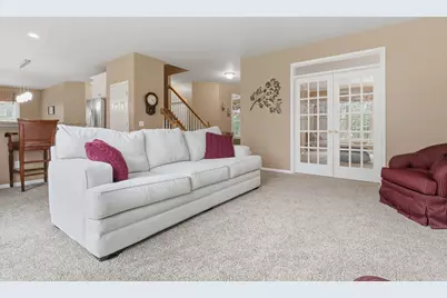 8149 Barony Point, Mattawan, MI 49071 - Photo 11