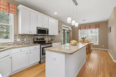 8149 Barony Point, Mattawan, MI 49071 - Photo 15