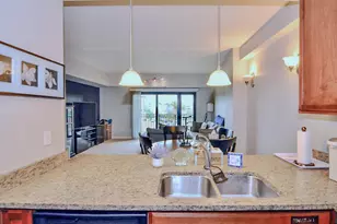 111 N Ashley St, Ann Arbor, MI 48104 - Photo 17