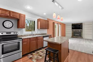 3630 Thornhill Ave, Kalamazoo, MI 49004 - Photo 11