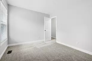 3630 Thornhill Ave, Kalamazoo, MI 49004 - Photo 17