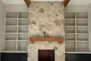 400 Sabine Dr, Muskegon, MI 49442 - Photo 5