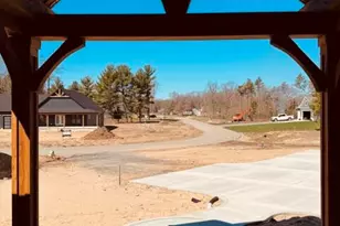 400 Sabine Dr, Muskegon, MI 49442 - Photo 3