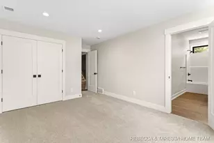 400 Sabine Dr, Muskegon, MI 49442 - Photo 113