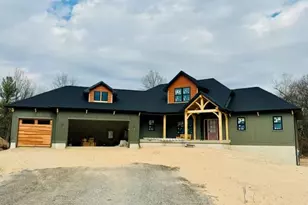 400 Sabine Dr, Muskegon, MI 49442 - Photo 1