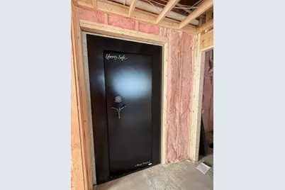 400 Sabine Drive #8, Muskegon, MI 49442 - Photo 21