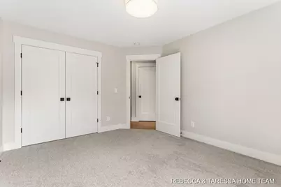 400 Sabine Drive #8, Muskegon, MI 49442 - Photo 81