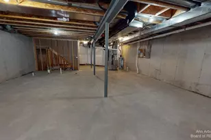 3010 N Spurway Dr, Ann Arbor, MI 48105 - Photo 37