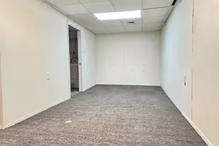 2011 Vine Way Dr, Canton, MI 48188 - Photo 21