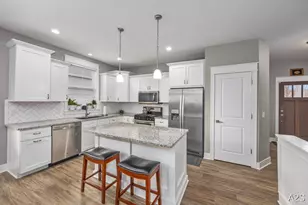 6110 Gleneagle Highlands Dr, Hudsonville, MI 49426 - Photo 11