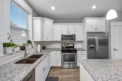 6110 Gleneagle Highlands Drive #93, Hudsonville, MI 49426 - Photo 9