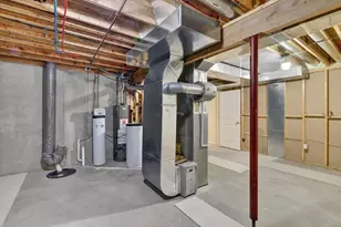 8691 Oakland Hills Cir, Portage, MI 49024 - Photo 35