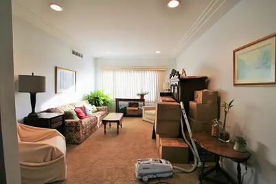 22987 W 13 Mile Road, Beverly Hills, MI 48025 - Photo 13