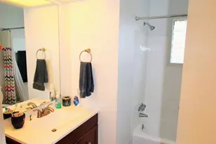 22987 W 13 Mile Rd, Beverly Hills, MI 48025 - Photo 19