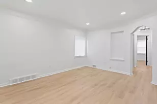 18031 Mendota St, Detroit, MI 48221 - Photo 9