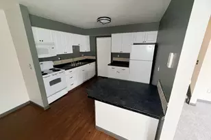 27153 Winchester St, Brownstown, MI 48183 - Photo 11