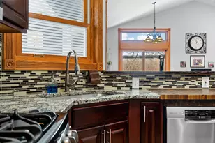 10115 Finch Ct, Milan, MI 48160 - Photo 11