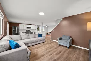 1134 Sonoma Ct, Baroda, MI 49101 - Photo 7