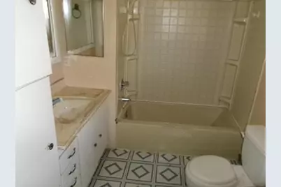 5587 E Karen Court, Stevensville, MI 49127 - Photo 17