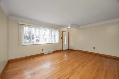 28110 Garfield Street, Roseville, MI 48066 - Photo 3