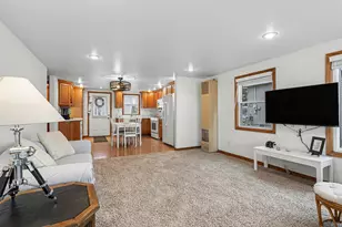 828 N Werners Landing Dr, Bronson, MI 49028 - Photo 9