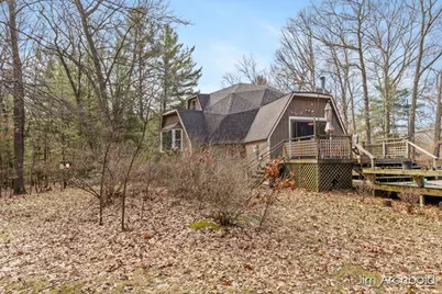 2447 Roberts Road, Muskegon, MI 49445 - Photo 33