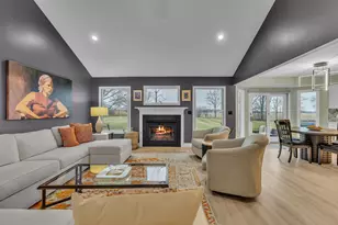 9838 Woodbend Dr, Saline, MI 48176 - Photo 7