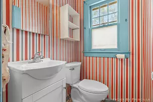 939 Northwood St NE, Grand Rapids, MI 49505 - Photo 11