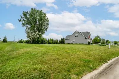 549 Dunewood, Saint Joseph, MI 49085 - Photo 11