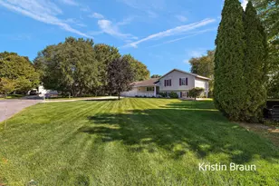 3658 Stephanie Ln, Muskegon, MI 49444 - Photo 5