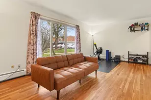 1225 Island Dr, Ann Arbor, MI 48105 - Photo 3