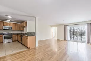 120 W Oakbrook Dr, Ann Arbor, MI 48103 - Photo 13