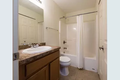 120 W Oakbrook Drive, Ann Arbor, MI 48103 - Photo 7