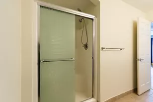 120 W Oakbrook Dr, Ann Arbor, MI 48103 - Photo 21