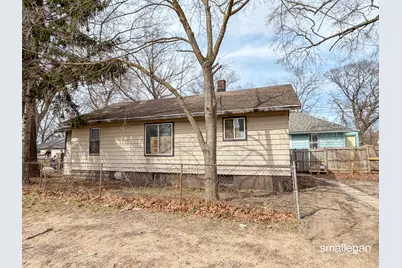 2128 8th Street, Muskegon, MI 49444 - Photo 1