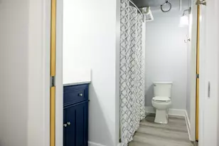 600 Broadway Ave NW, Grand Rapids, MI 49504 - Photo 17