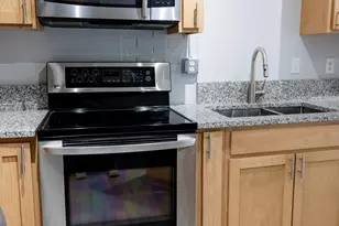 600 Broadway Ave NW, Grand Rapids, MI 49504 - Photo 7