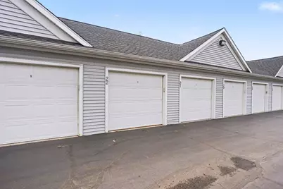 923 W Savidge Street, Spring Lake, MI 49456 - Photo 5