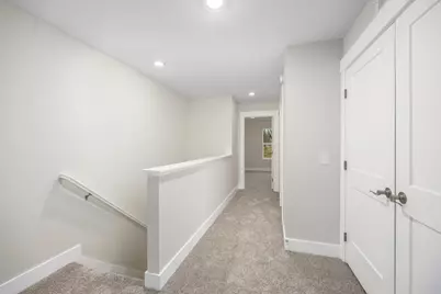 2221 Watertown Way NE, Grand Rapids, MI 49505 - Photo 11