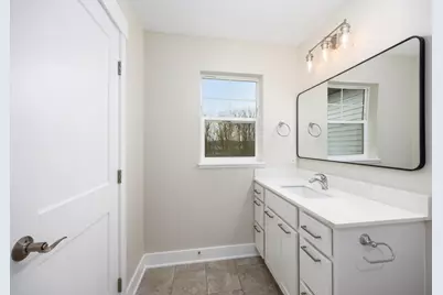 2221 Watertown Way NE, Grand Rapids, MI 49505 - Photo 13