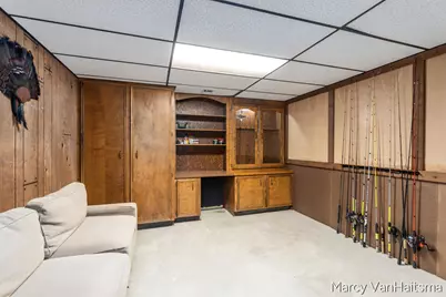 6898 Georgetown Avenue, Hudsonville, MI 49426 - Photo 17